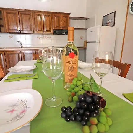 Rita 1 Dom wakacyjny *