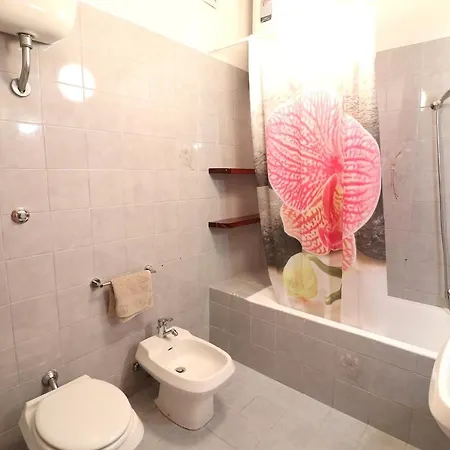 Holiday home Rita 1 *